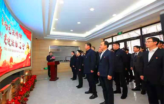 国家宪法宣传周：辽宁省尊龙凯时集团举行宪法宣誓仪式